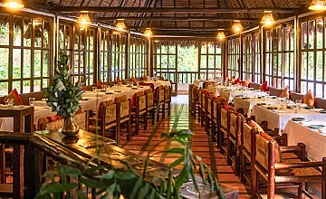 Inkaterra Aguas Calientes: restaurante del hotel con ambiente calido para viajeros